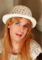 teen crossdresser pic